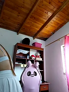 Iris_love18 webcam