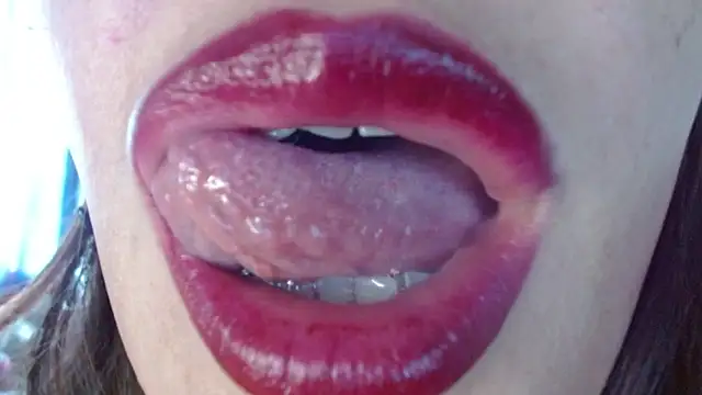 miss_evoleth2 webcam