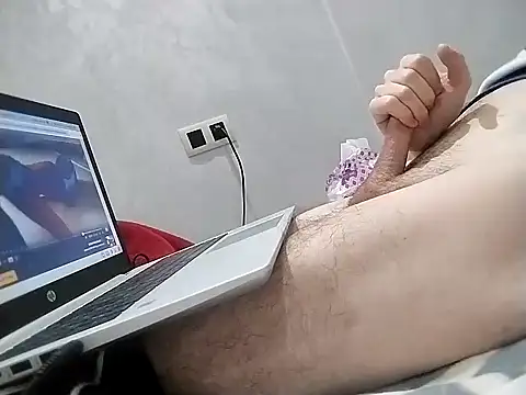 mandy1212 (M young) - i need a strong man with big dick!!!!