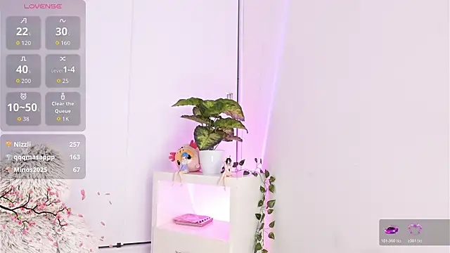 Evelynnee webcam