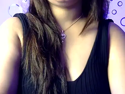 Gujjugirl1 webcam