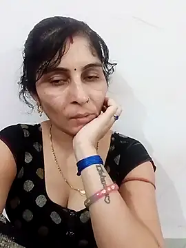 Hot_ree85 webcam