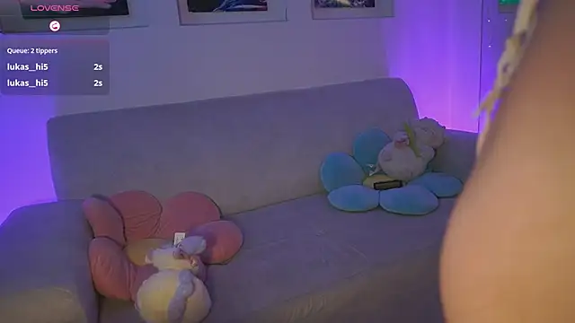 DahliaGrey webcam