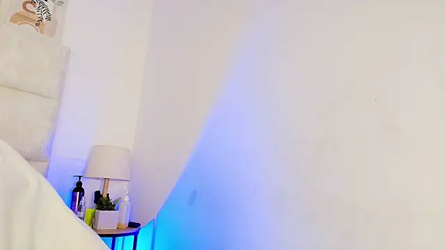 elizawiliamst webcam