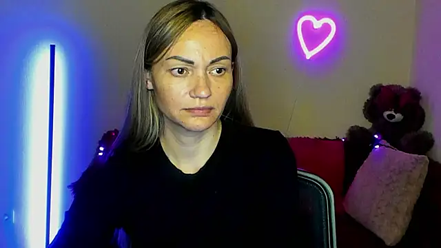 BlondMikey22 webcam