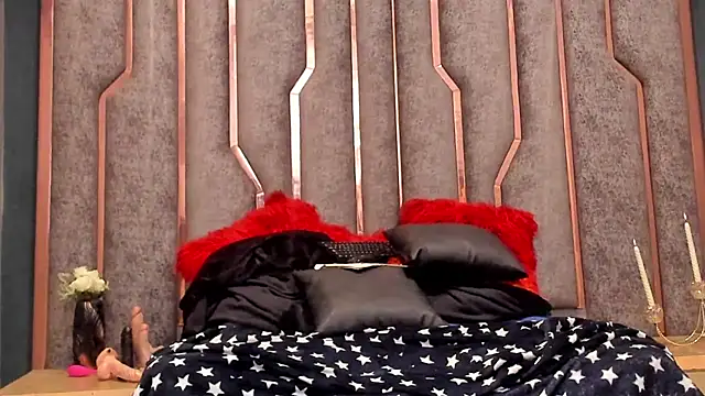 JuliaSinclair webcam