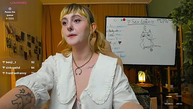 Emma_Thomps webcam