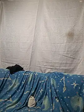 Sweet-Hot-Sucking webcam