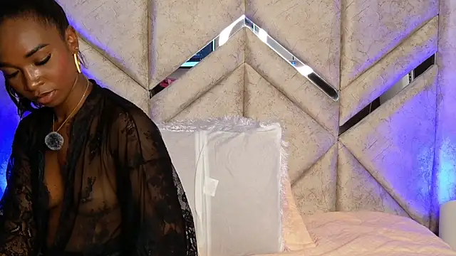 agatha-adamsss webcam