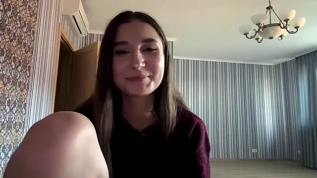 poly_princess (F teen) - I'll wear a sexy skirt