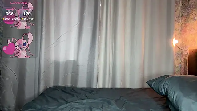 LoraDavi webcam