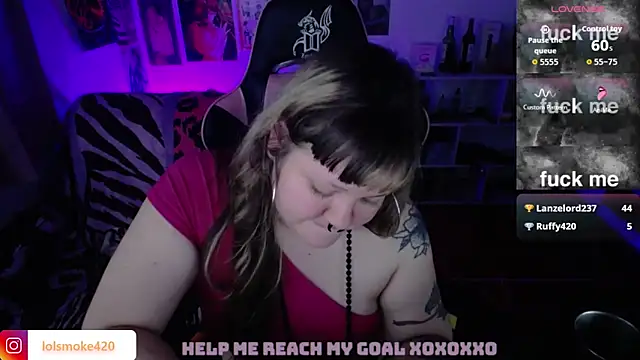 Bdsm_and_fries webcam