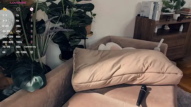 LaureMestler webcam