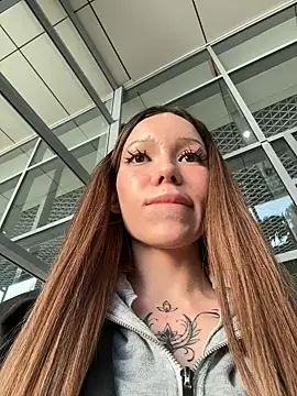 StreetCelebrity webcam