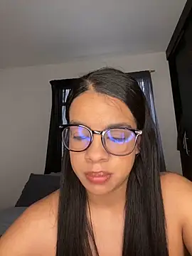 trianawhite webcam