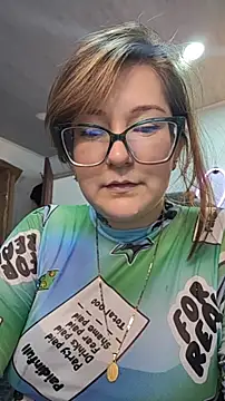 HunnyyLove webcam
