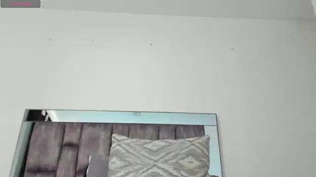 alyssia_ocean webcam