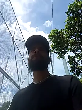hairy_mannn webcam