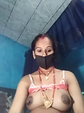 Nandani-758 webcam