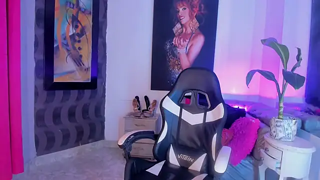 Ciara_HotTs webcam