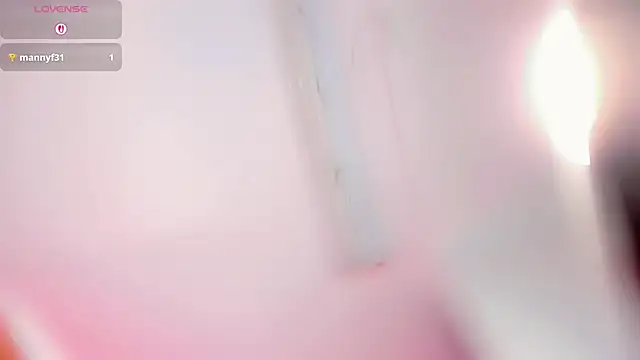 Kisses_Sophia webcam