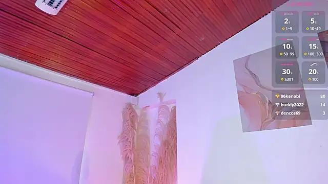 Amelie_Wine webcam