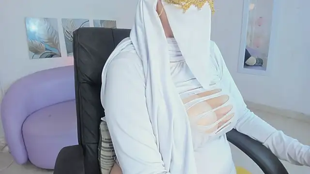 salma_isawwii webcam