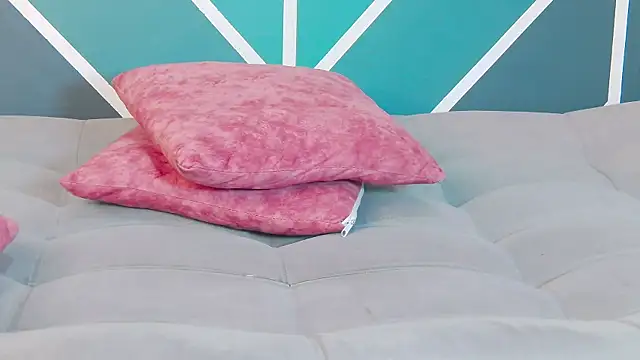Spicy_Cinammon webcam