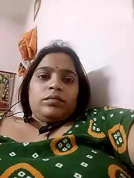 Trisha_71 webcam
