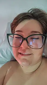 HunnyyLove webcam