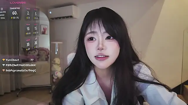 Jolie-22 webcam