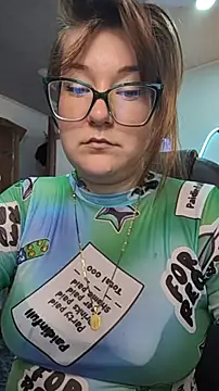 HunnyyLove webcam