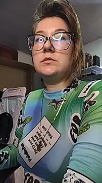 HunnyyLove webcam