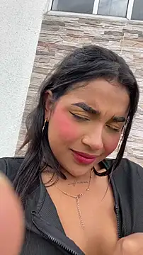 mariangel_11 (Ask my age) - Boobs Job and keep suck