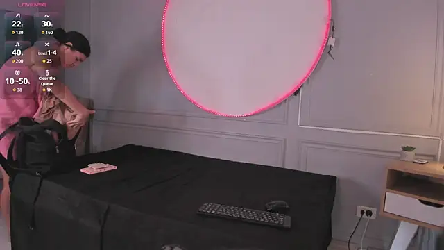 alicesandoval (F teen) - 🍑Spread my ass + Play plug🍑