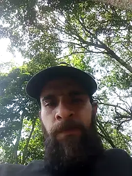 hairy_mannn webcam