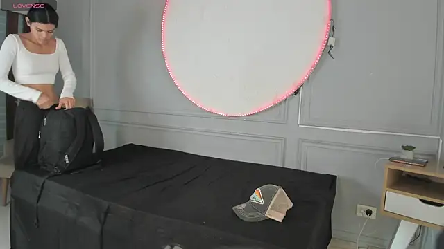 ALICESANDOVAL webcam