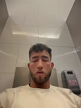 liam_bronw webcam