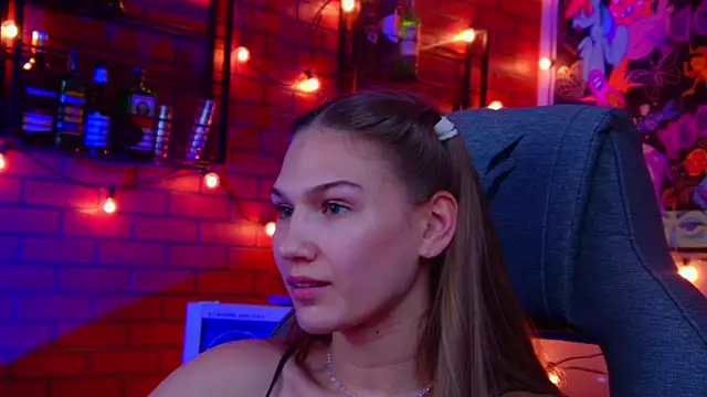 Sweet_Emilya webcam