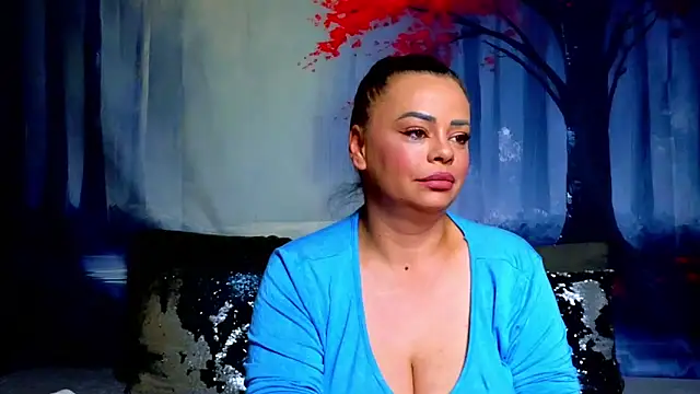 ElizabethEven webcam