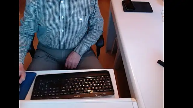 dutchpornking (M grandpa) - A new car. Can we manage it?