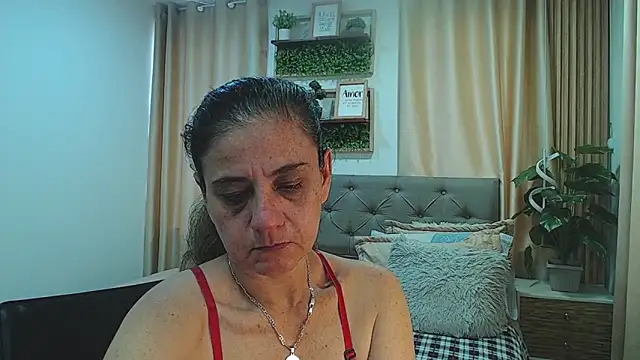sasi_luna webcam