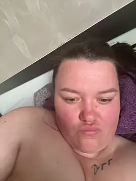SunnyLeila2101 webcam