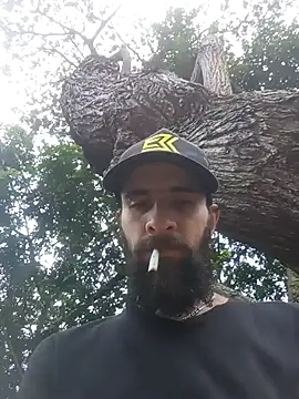 hairy_mannn webcam