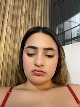 Antonella_Julieta webcam