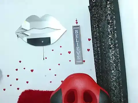 sven_fox723 webcam