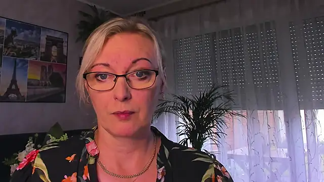 vanessa_chat webcam
