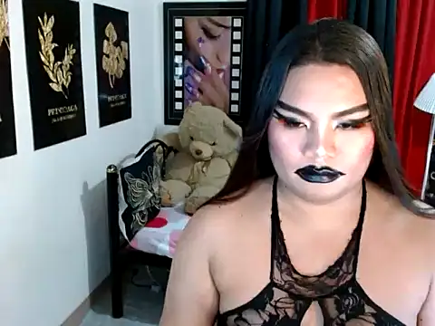 TSbrianaHugeCock webcam