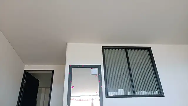 Scarletleon77 webcam