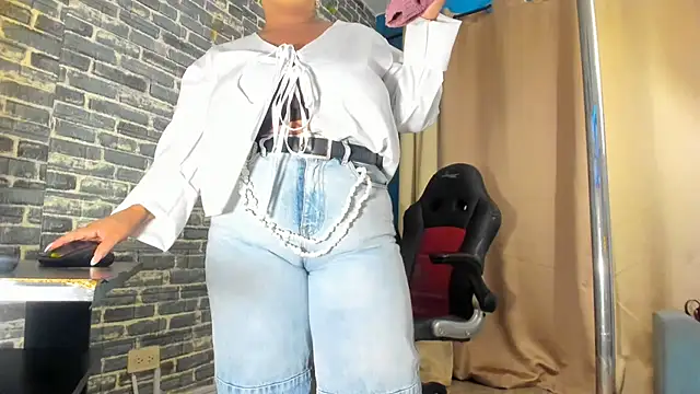 iam_samy_ webcam